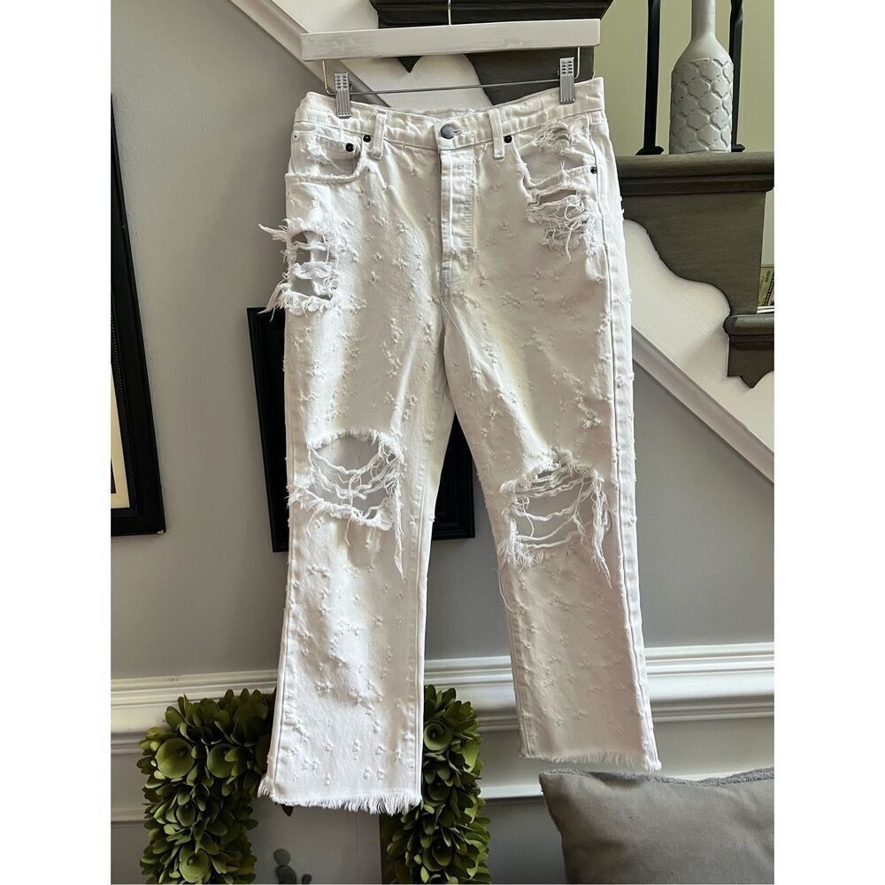 Carmar White Distressed Hole Frayed Hem Jeans sz 27